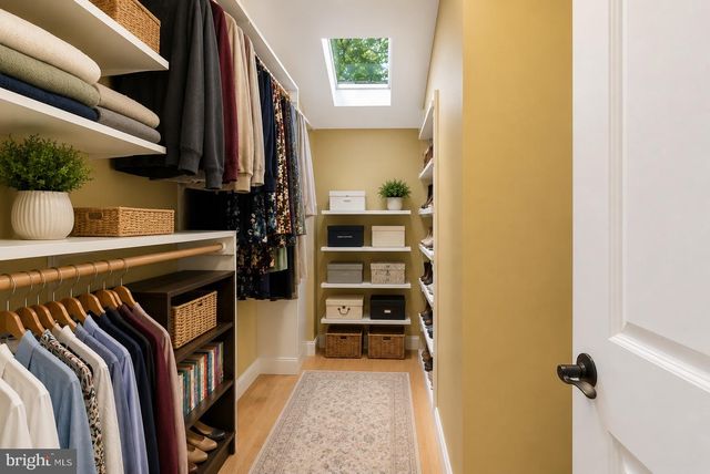 5601 VERNON PL, Bethesda, MD 20817