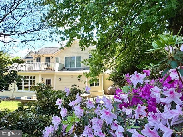 5601 VERNON PL, Bethesda, MD 20817