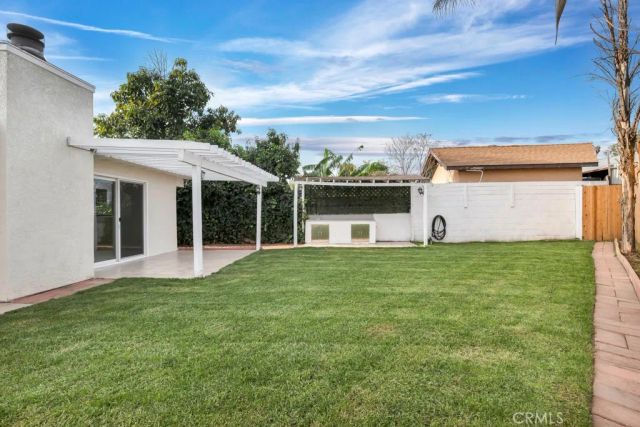 9606 Vena Avenue, Arleta, CA 91331