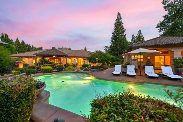 8314 Sturm Ln, Granite Bay, CA 95746
