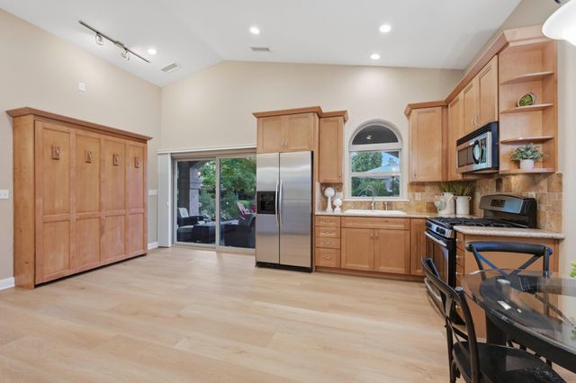 8314 Sturm Ln, Granite Bay, CA 95746