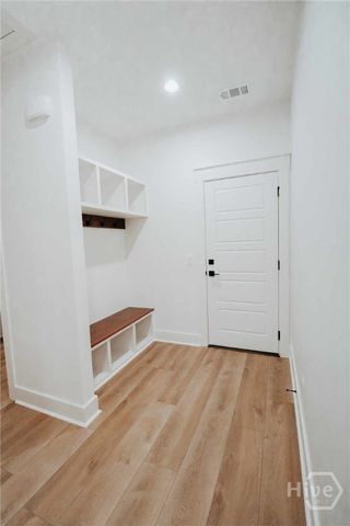 153 Lansing Dr, Ellabell, GA 31308