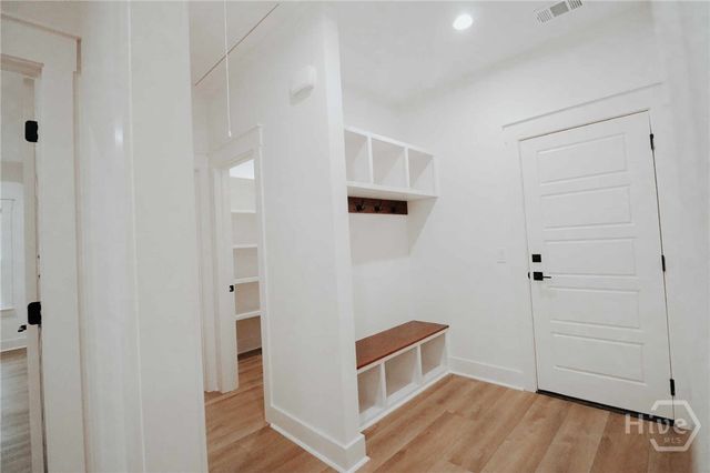 153 Lansing Dr, Ellabell, GA 31308