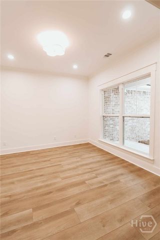 153 Lansing Dr, Ellabell, GA 31308