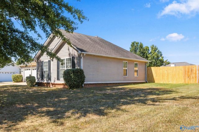 119 Turtle Ridge Drive, New Market, AL 35761