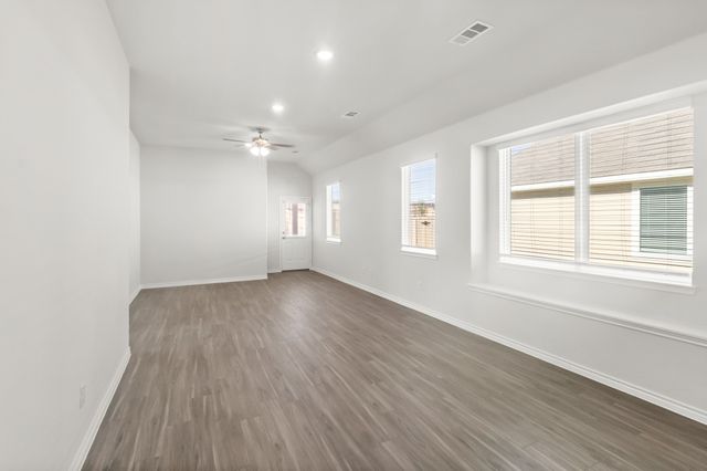 1024 Wind Drift Way, Fort Worth, TX 76131