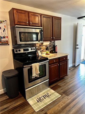 70 Madrid Avenue, Brookville, OH 45309