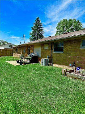 70 Madrid Avenue, Brookville, OH 45309