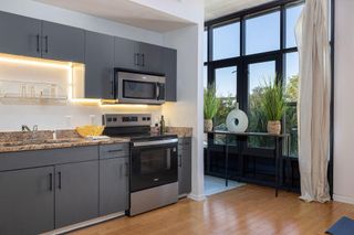 1 Cool Blow Street 337, Charleston, SC 29403