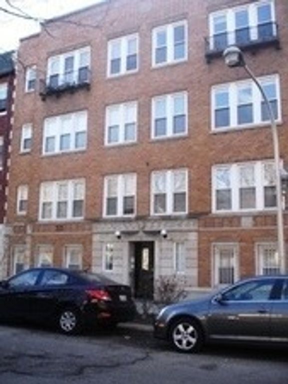 6812 N Wayne Avenue 1C, Chicago, IL 60626