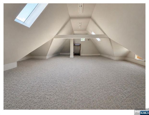 25 Hazelton Street, Ridgefield Park, NJ 07660
