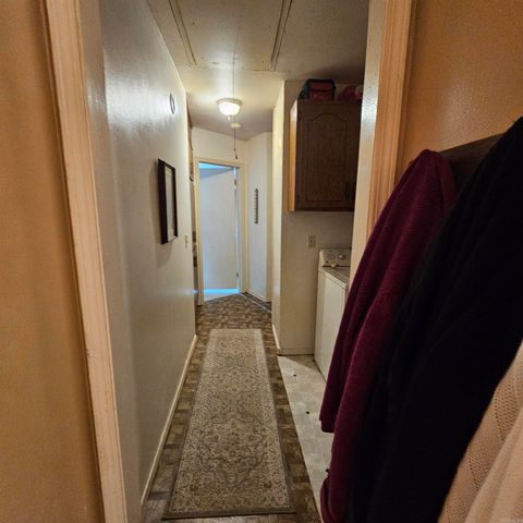 40 E Pless Place, Russellville, AR 72802