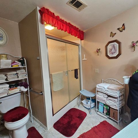 40 E Pless Place, Russellville, AR 72802