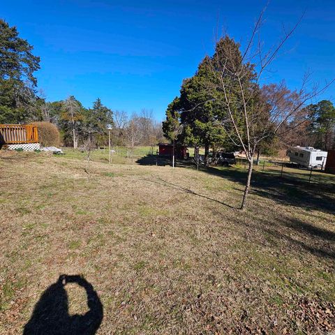 40 E Pless Place, Russellville, AR 72802