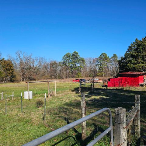 40 E Pless Place, Russellville, AR 72802