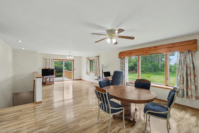 1291 W Tobias Road, Vienna Charter Township, MI 48420