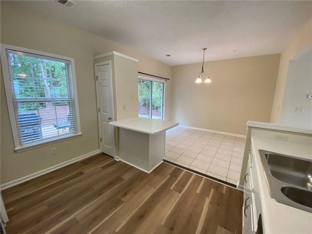 1285 Kilmington Court, Alpharetta, GA 30009