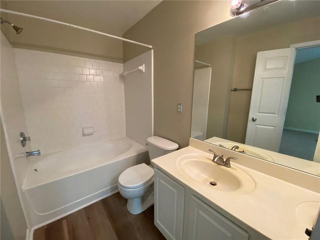 1285 Kilmington Court, Alpharetta, GA 30009