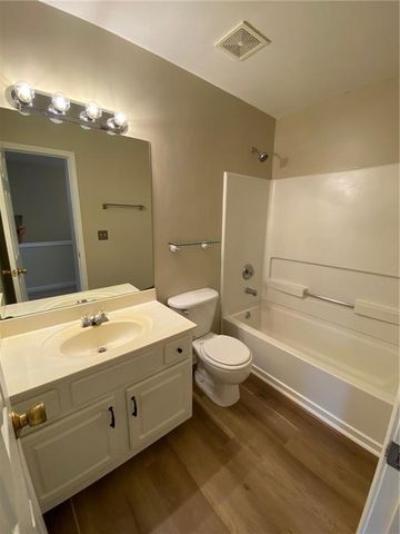 1285 Kilmington Court, Alpharetta, GA 30009