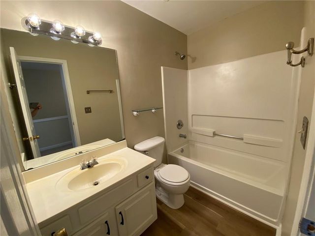 1285 Kilmington Court, Alpharetta, GA 30009