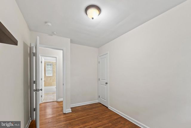 2722 WOODLEY PL, Falls Church, VA 22046