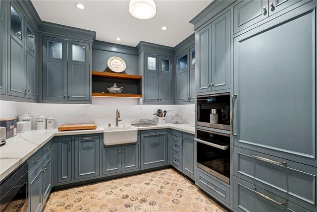 7 Oakmont, Newport Beach, CA 92660