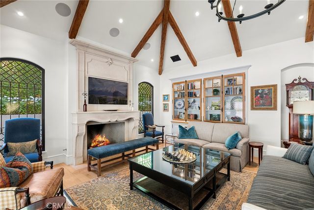 7 Oakmont, Newport Beach, CA 92660