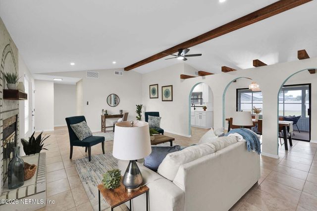 5 SEABRIDGE Drive, Ormond Beach, FL 32176