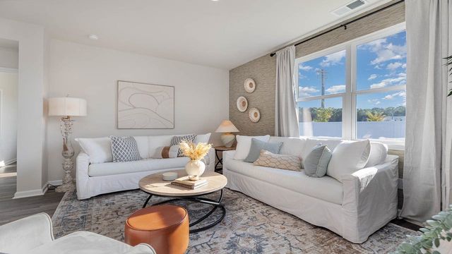 5034 Yellowstone Dr., Conway, SC 29526