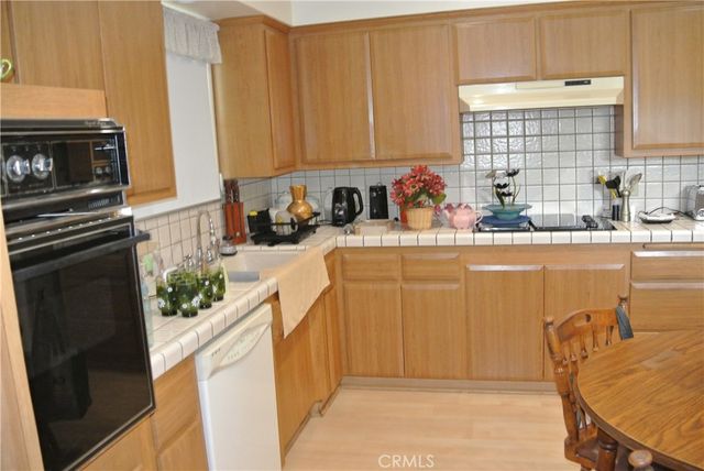 6460 Dos Rios, Downey, CA 90240