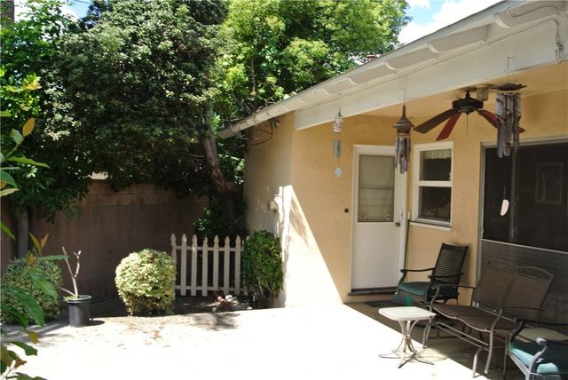 6460 Dos Rios, Downey, CA 90240