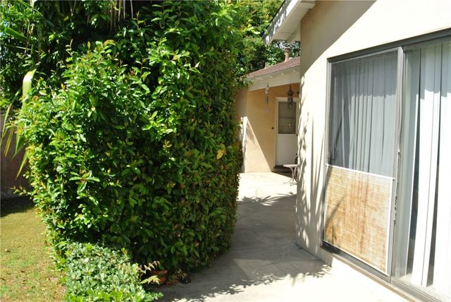 6460 Dos Rios, Downey, CA 90240