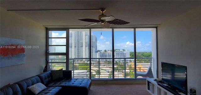 1720 Harrison Street 10G, Hollywood, FL 33020