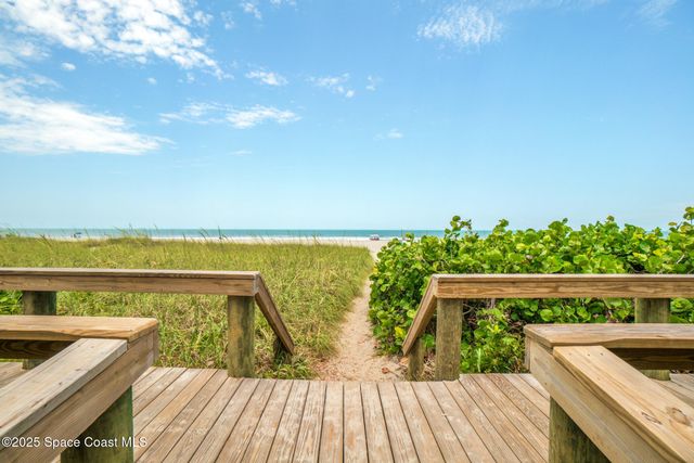 545 Garfield Avenue 402, Cocoa Beach, FL 32931