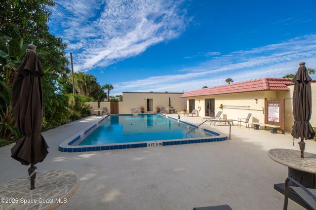 545 Garfield Avenue 402, Cocoa Beach, FL 32931