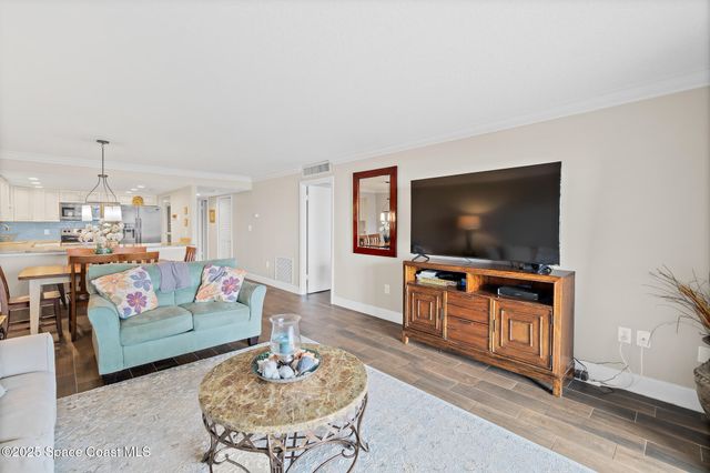 545 Garfield Avenue 402, Cocoa Beach, FL 32931