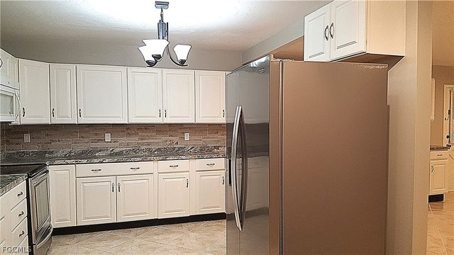 6870 Golden RD, North Fort Myers, FL 33917