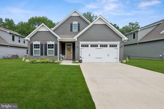 304 HIDDEN ACRES LN, Moorestown, NJ 08057