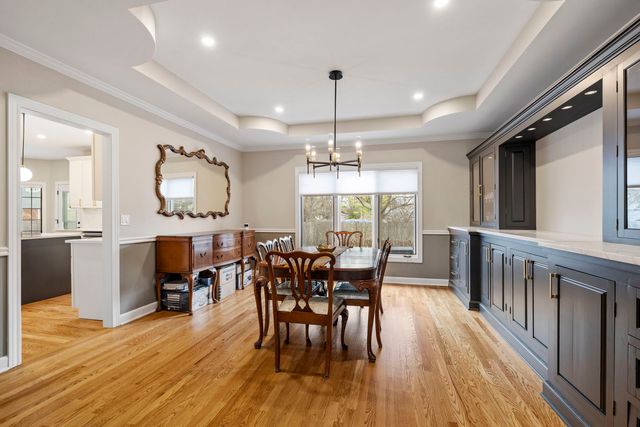 1203 N Burning Bush Lane, Mount Prospect, IL 60056