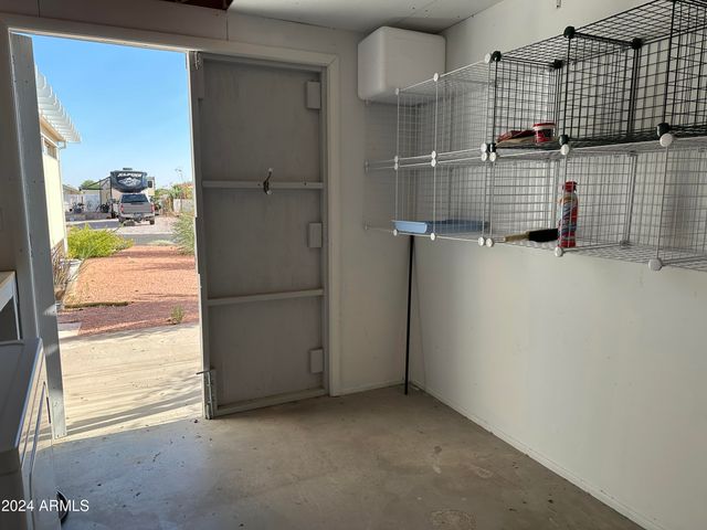 21272 W SHALAKO Lane 368, Congress, AZ 85332