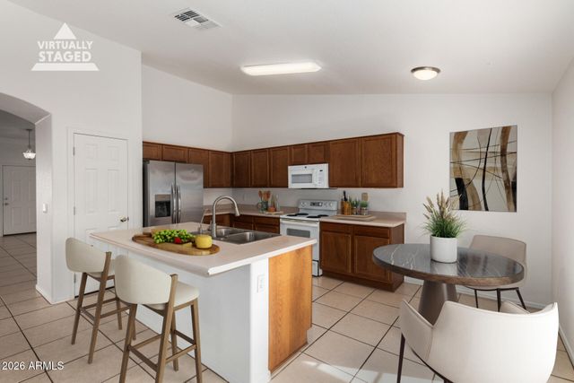 625 E RANCHO VIEJO Loop, Casa Grande, AZ 85122