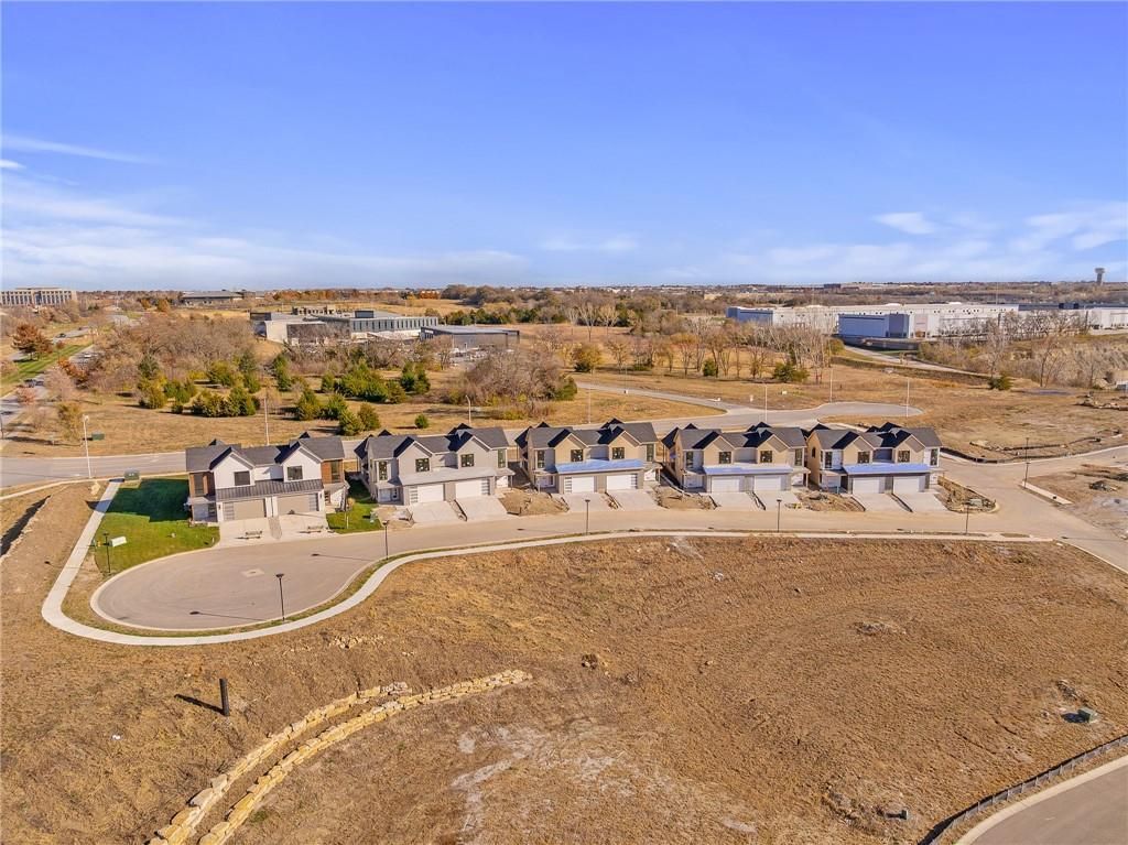 17790 W 96th Street, Lenexa, KS 66219