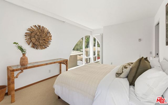 26902 Malibu Cove Colony Drive, Malibu, CA 90265