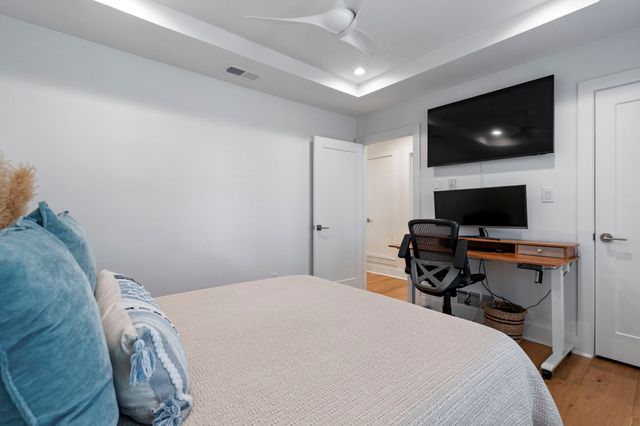 7211 Pleasant View Drive, Dallas, TX 75231