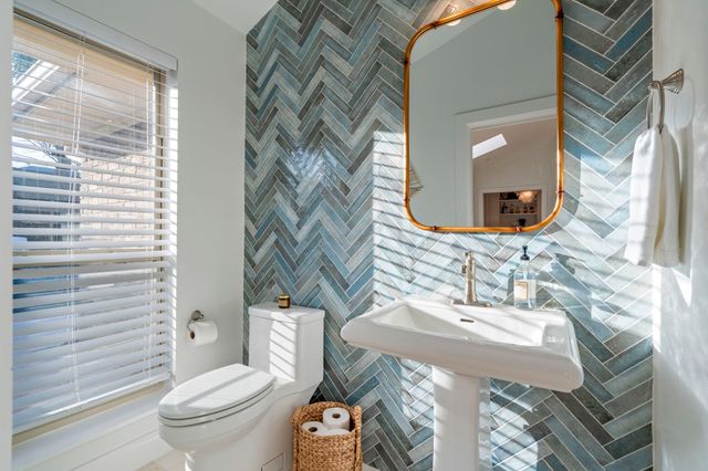 7211 Pleasant View Drive, Dallas, TX 75231