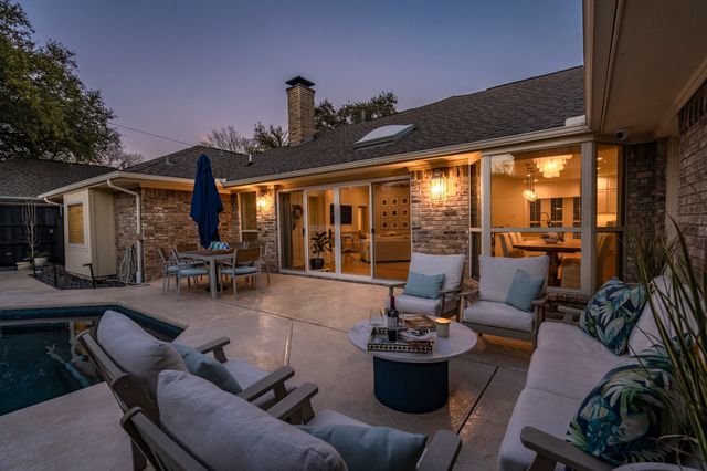 7211 Pleasant View Drive, Dallas, TX 75231