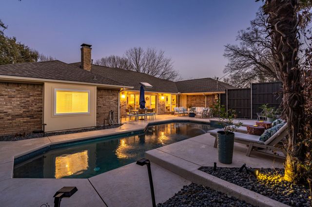 7211 Pleasant View Drive, Dallas, TX 75231