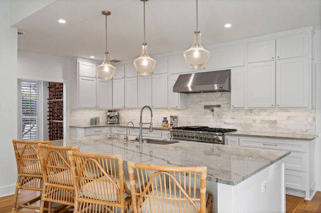 7211 Pleasant View Drive, Dallas, TX 75231