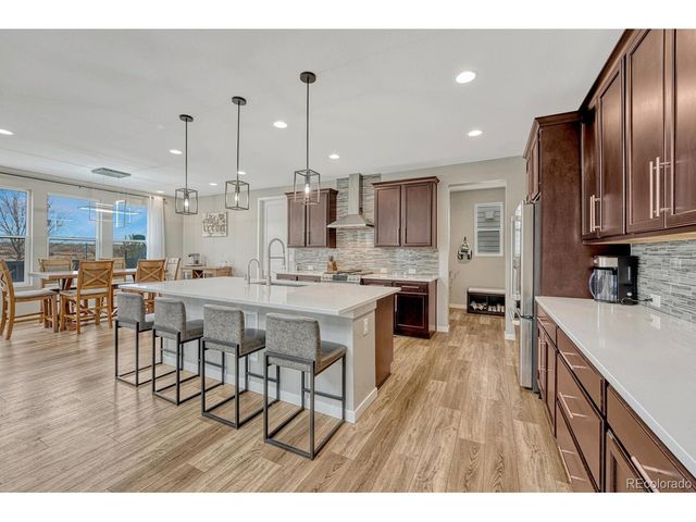9147 Star Streak Cir, Littleton, CO 80125