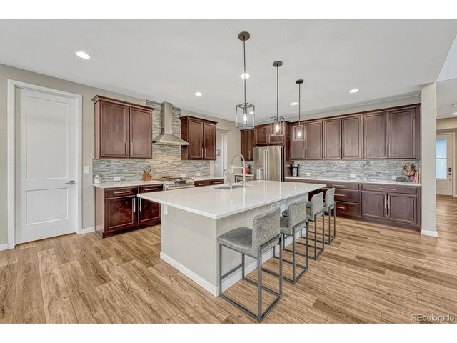 9147 Star Streak Cir, Littleton, CO 80125